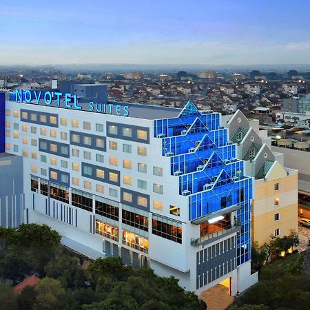Novotel Suites Yogyakarta Malioboro Exterior foto